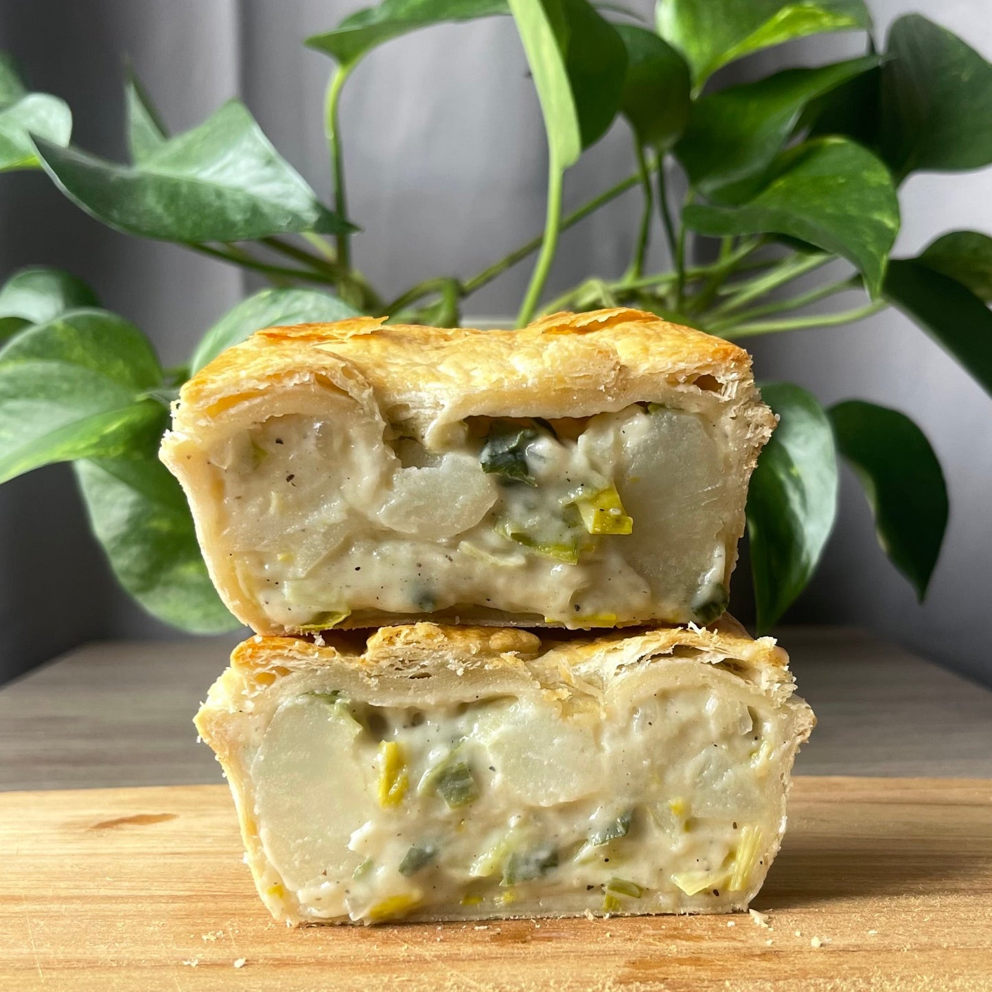 POM: Cheesy Potato & Leek